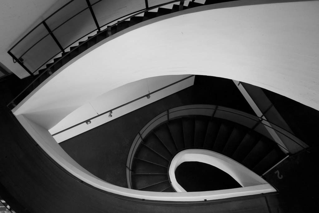 Architekturfotografie ist die fotografische Darstellung von Architektur.